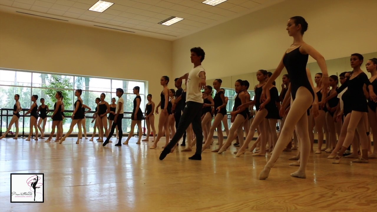 Clase Magistral Isaac Hernandez Pirouetteando 2016