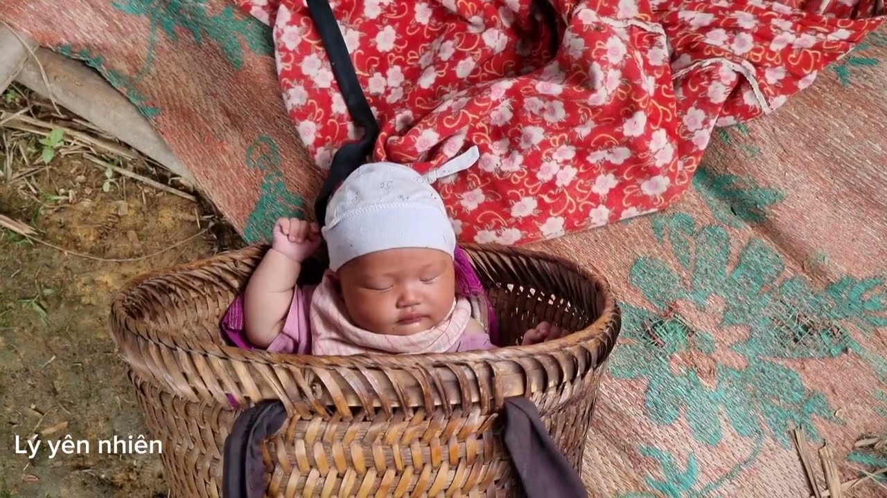 The baby was tortured by her sister to suffocate, the single mother went to work