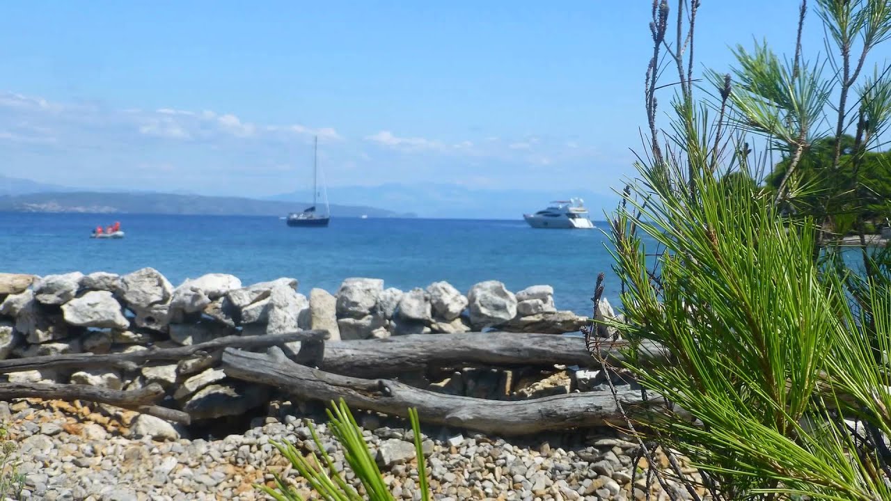 Horvátország, Blue Lagoon, Maslinica, Solta (HD) Croatia