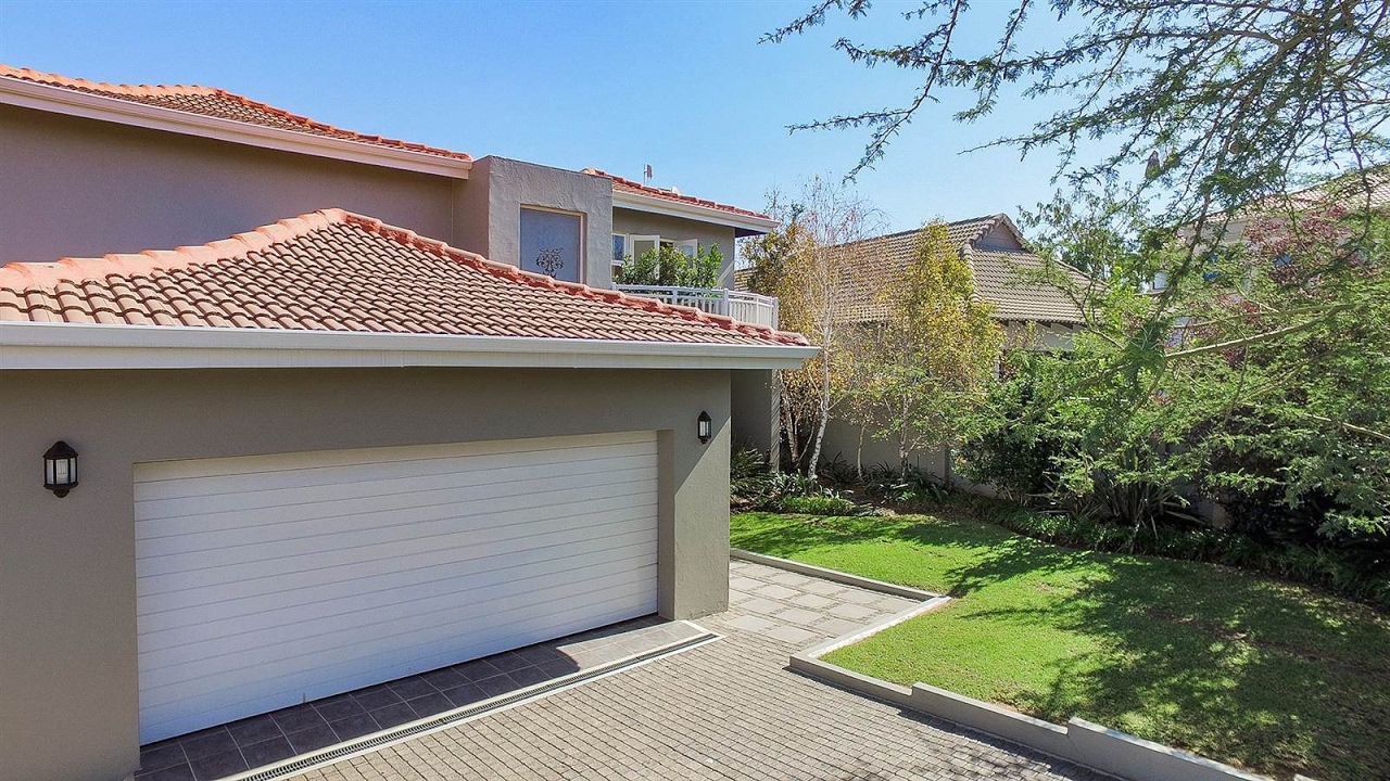 4 Bedroom House for sale in Gauteng | Johannesburg | Fourways Sunninghill And Lonehill  |