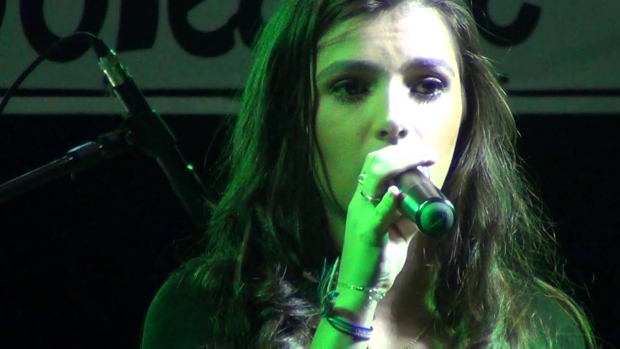NADINE KLEIN 1 lugar FESTIVAL DA CAN&Ccedil;&Atilde;O CANDEIAS DA SOLEDADE 2015