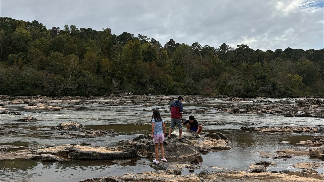 လဲၤဟးလၢယကၠီဒိၣ်အအိၣ်Georgia 