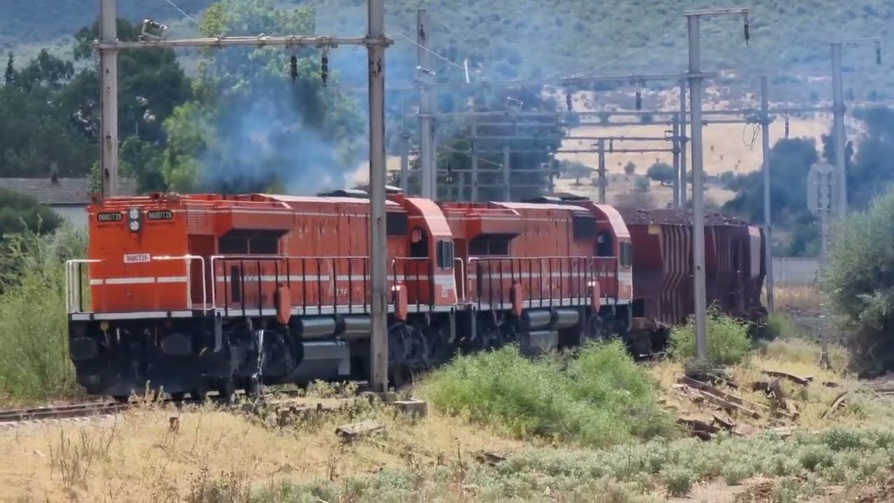 #sntf : Train minerai de Tebessa à Annaba قطار نقل الحديد من منجم الونزة بتبسة إلى ميناء عنابة