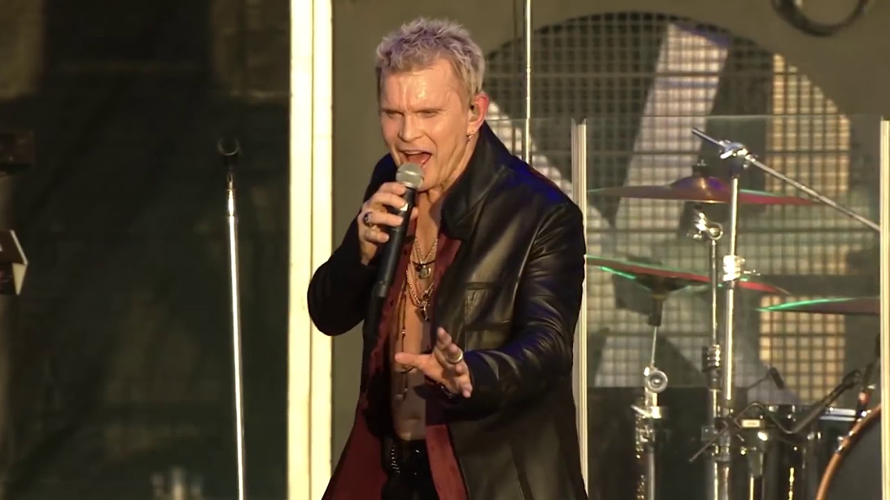 Billy Idol Eyes Without a Face Live at Kaaboo Del Mar 2018