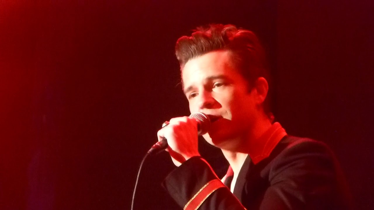 Christmas in L.A.- The Killers (Forum 12-10-17)