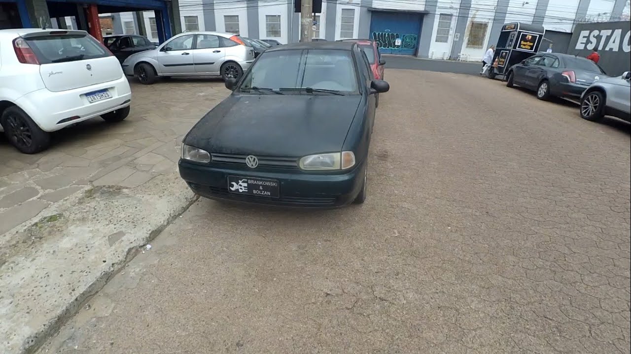 Vw Gol 1.0 16v pedal da embreagem afundou e não funciona mais