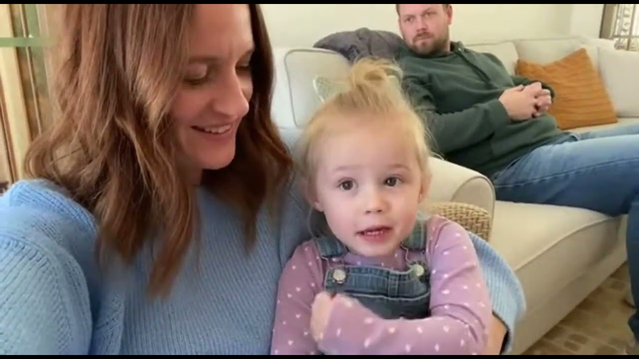 👶💥 ANGRY BABY POINTS TINY FINGER AND STARTS SCOLDING MOM — Whole Family Shocked 😱