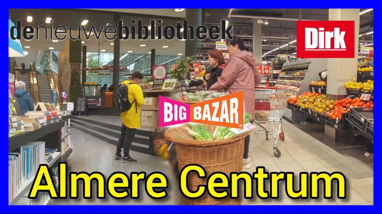 Het is vrijdagochtend in Almere Centrum.. | Walking Tour
