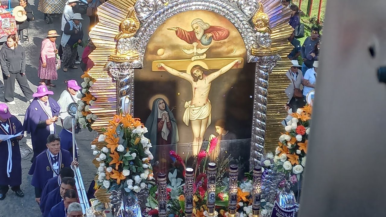 Señor de los milagros en Av. Ejercito 