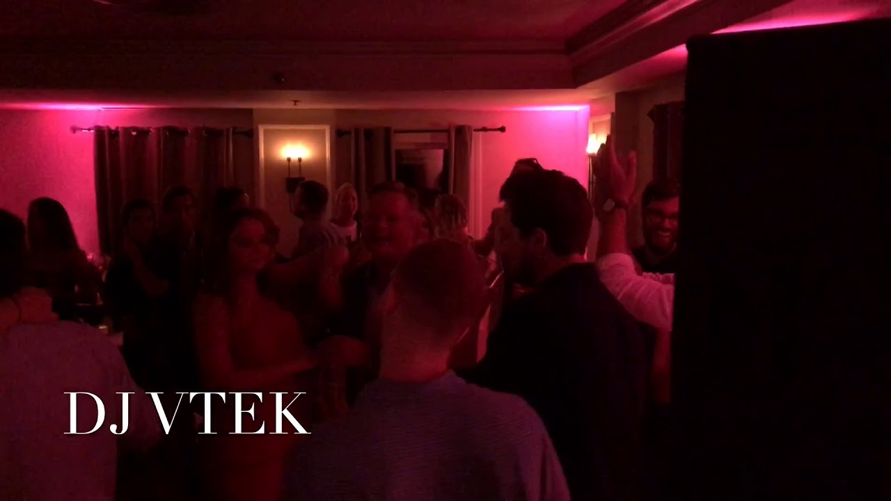 DJ VTEK  CRAZY DJ GIG !