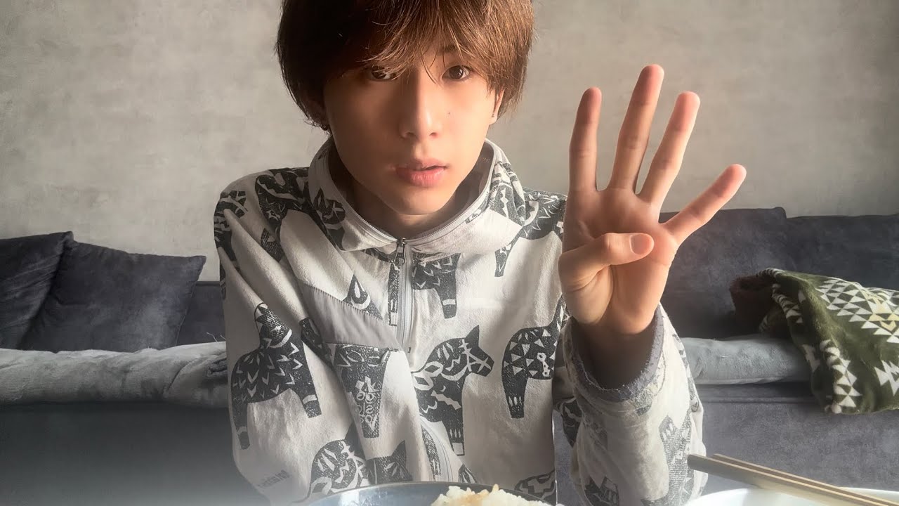 ちょっとした報告ご飯食べながら