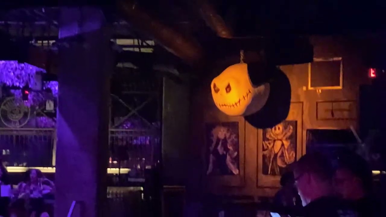 Tim Burton theme, Beatle, juice, bar and restaurant Hollywood
