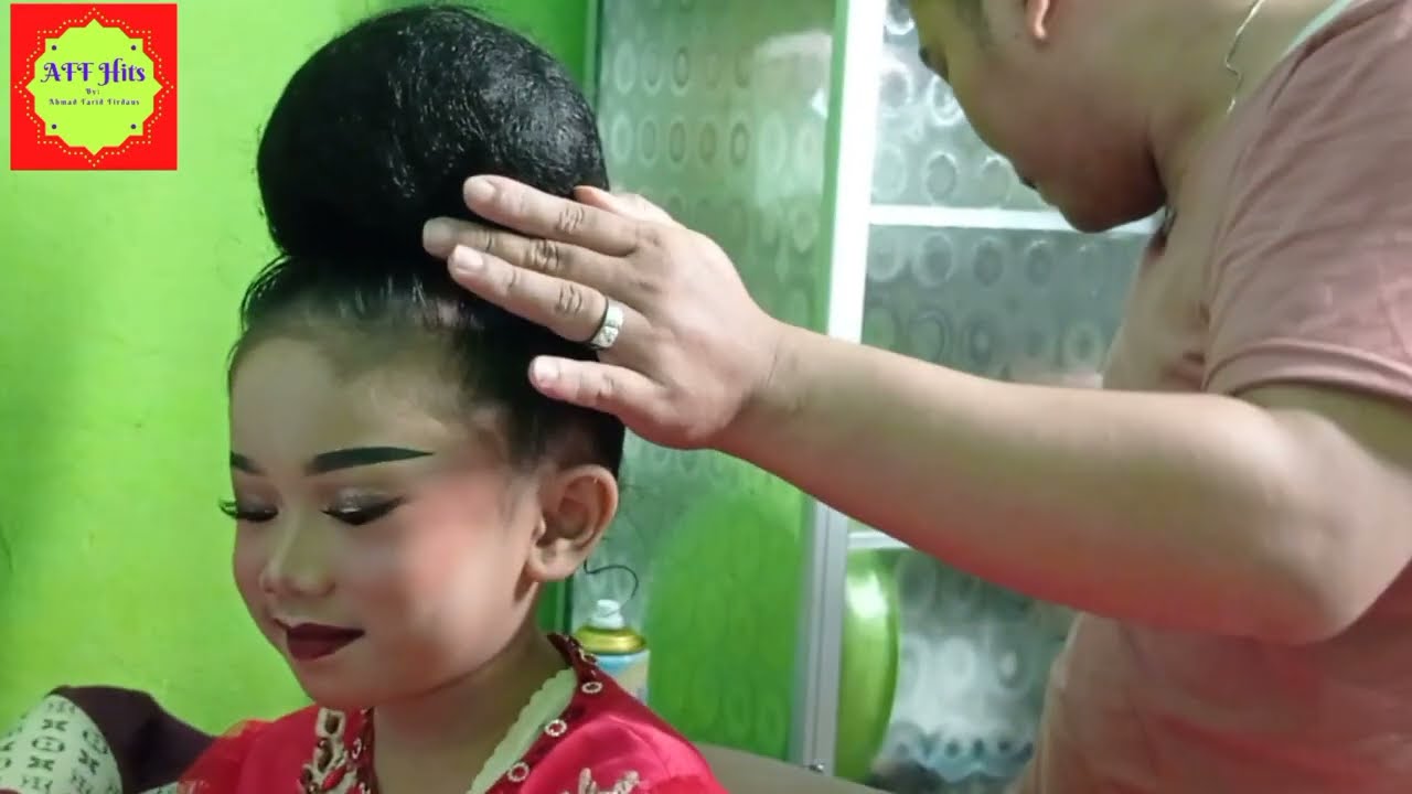 Cara Memasang Sanggul Pada Anak Anak
