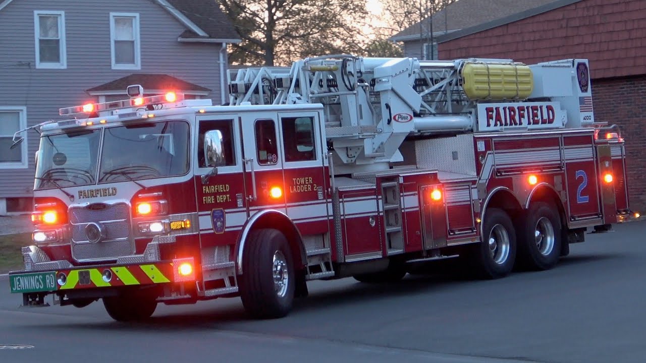 Fairfield FD Engine 2 & Tower Ladder 2 Responding