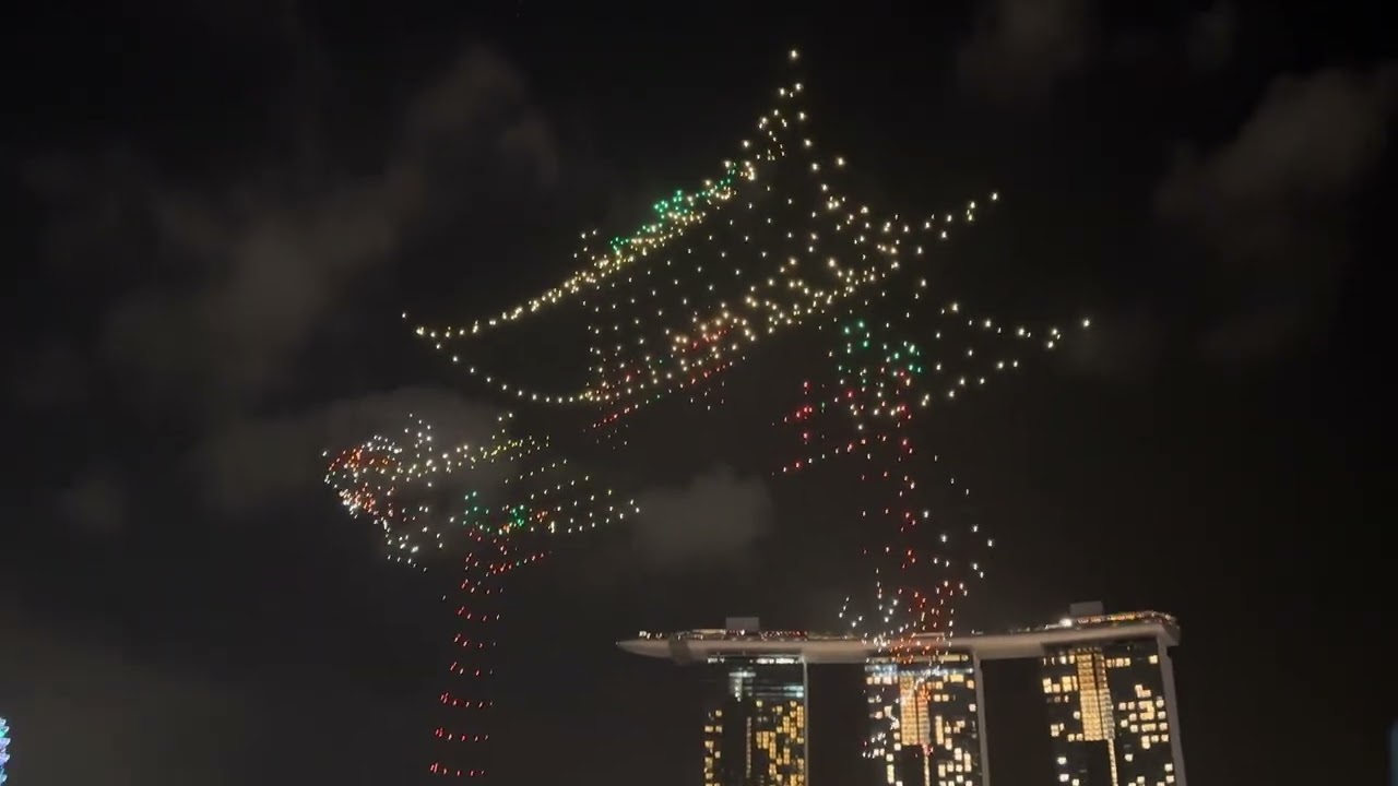 Marina Bay Sands (MBS) Singapore Dragon drone show