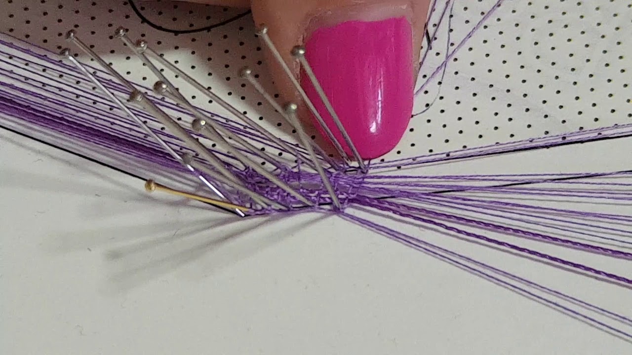 Remate lateral Marcapáginas Blonda - Bolillotutorial Raquel M.Adsuar.Bolillotuber