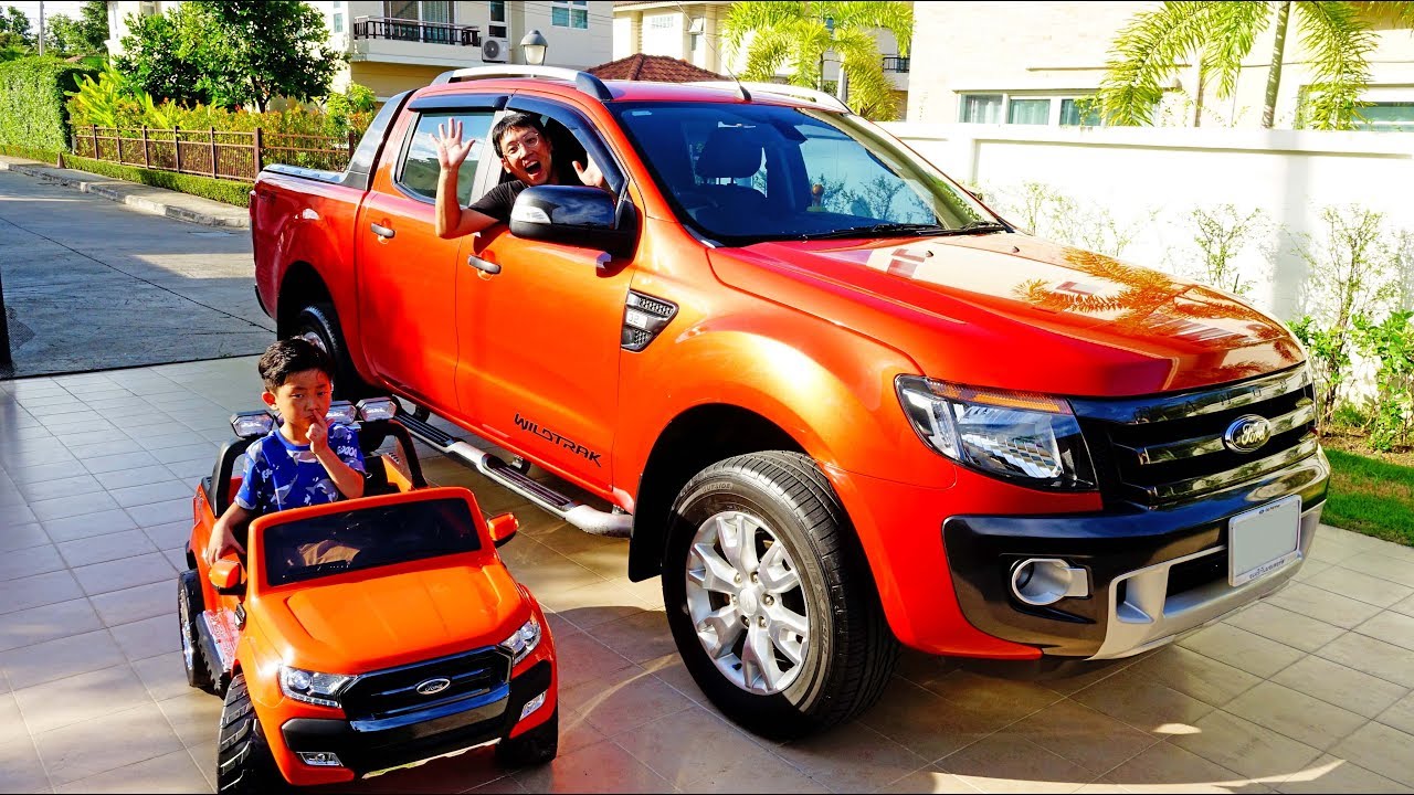 zabawa kolorami z samochodzikiem dla dzieci Color Play with Car Toy for Kids
