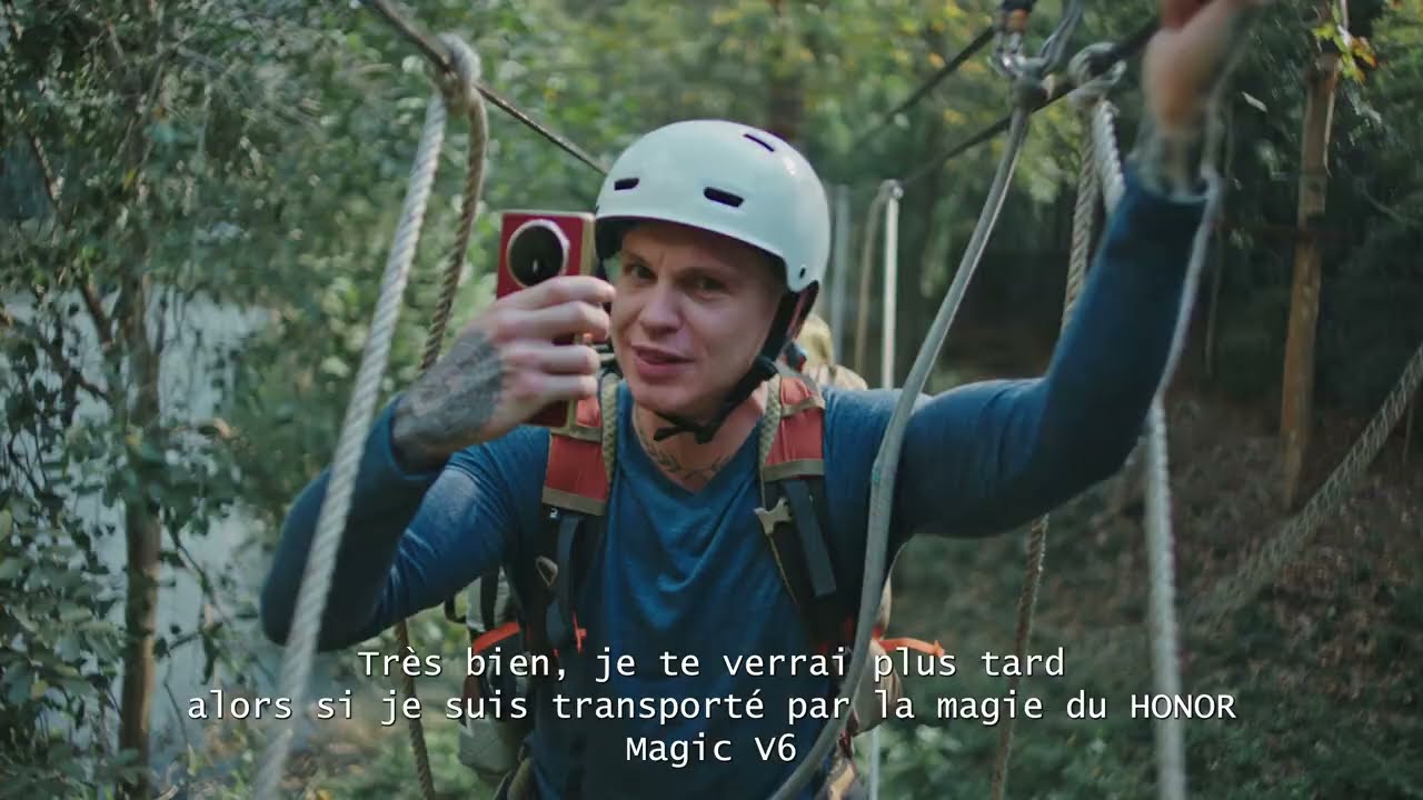 IL SAUTE DANS LE VIDE AVEC UN HONOR Magic V6 ?! 😱