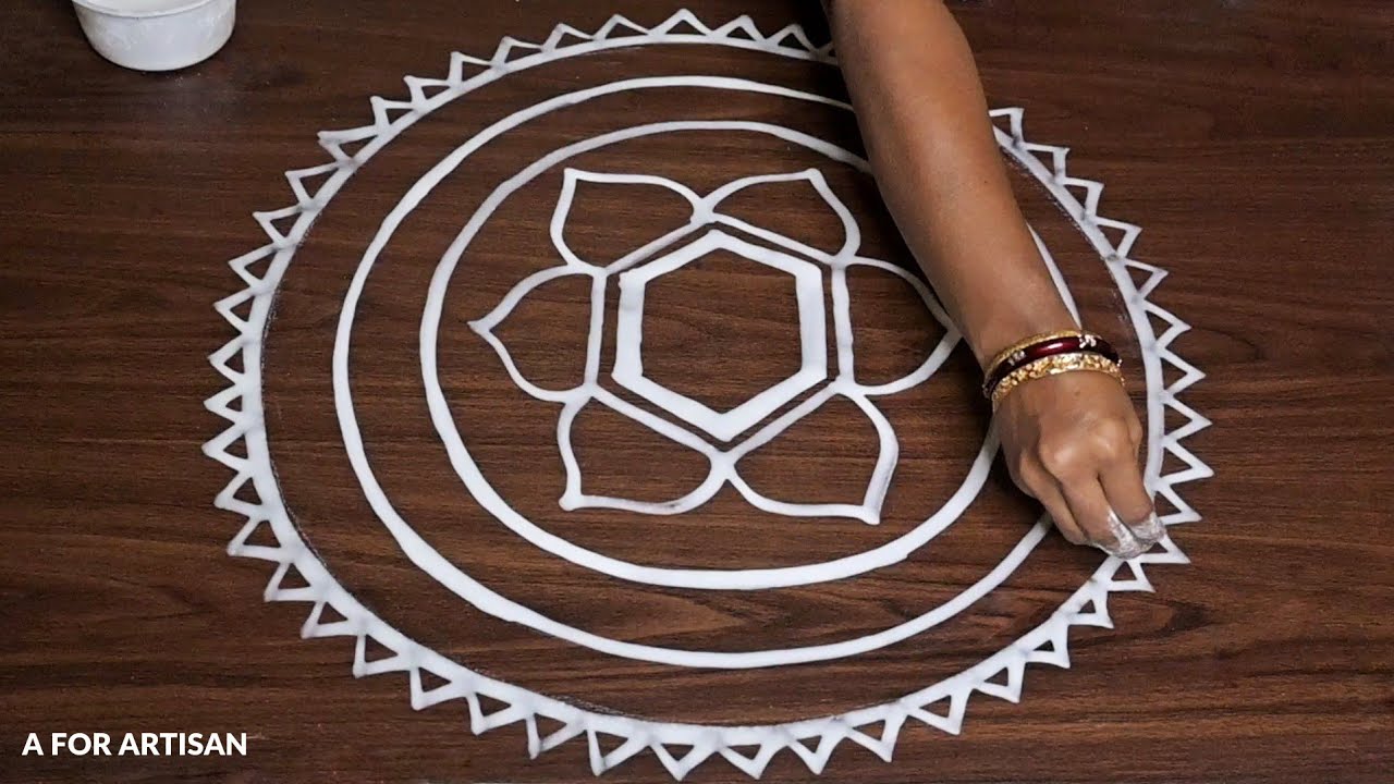 Simple Round Flower Jhoti Chita Designs🌺| Easy Alpona Designs for FESTIVAL / Easy Flower Rangoli🌷