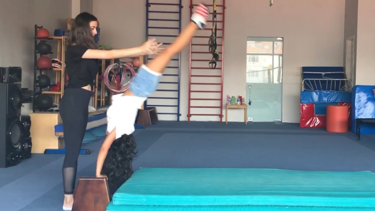 Cimnastikte Amuttan devriliş ve robot düşüş Gymnastics training for kids