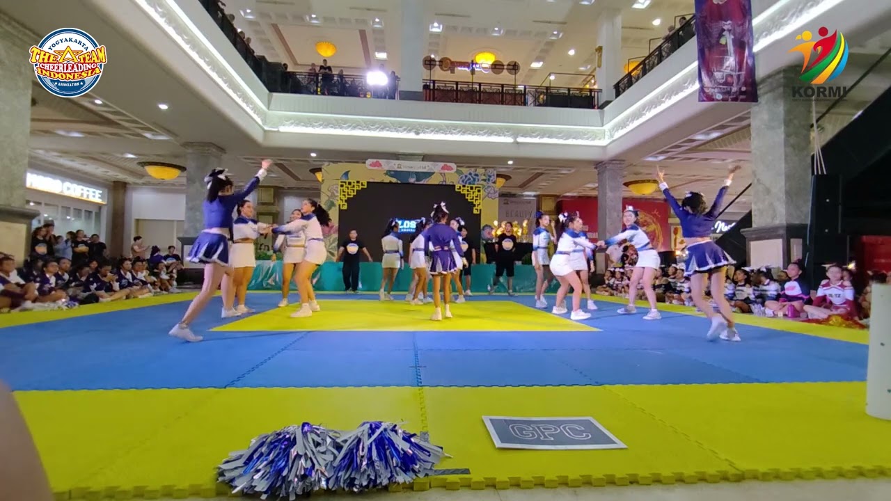 Glossy PL Cheerleader | 2nd Place Team Cheers Junior Elite
