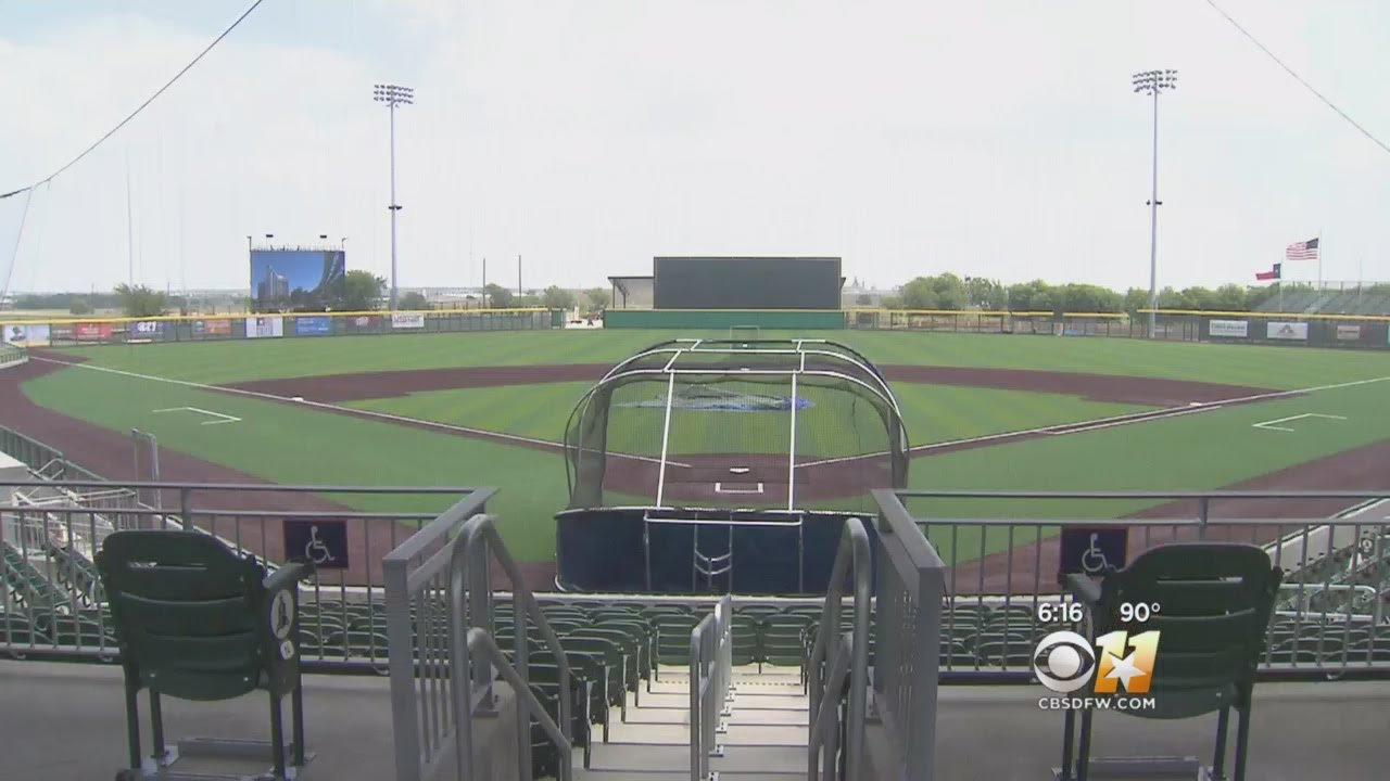 Baseball Stadium Opens In Cleburne