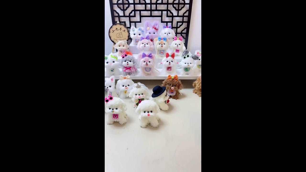 小九手工直播：手工制作精致可爱毛绒玩具小狗玩偶，多种造型玩偶展示