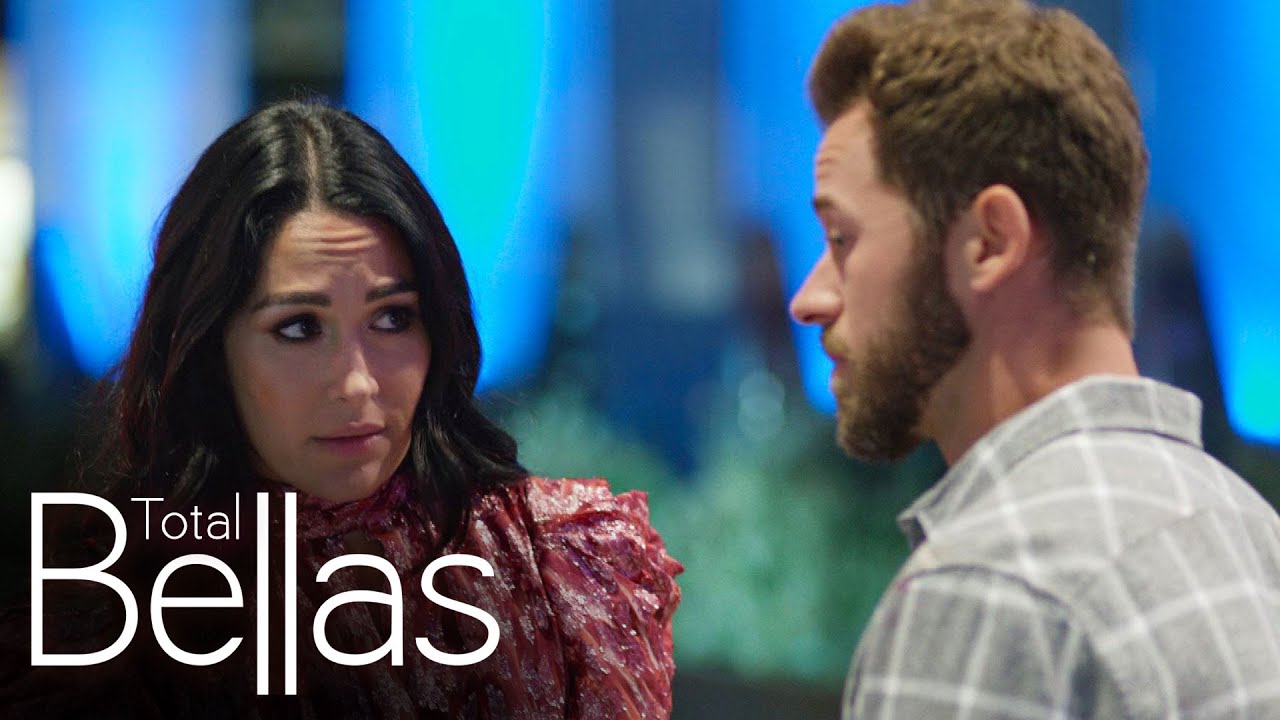 Действия Никки вызывают ревность у Артёма: Total Bellas, 7 мая 2020 г.