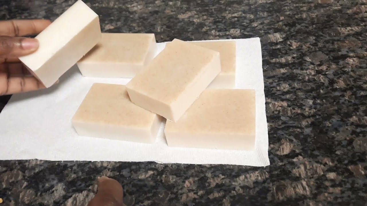 SAVON AVOINE (oatmeal soap)