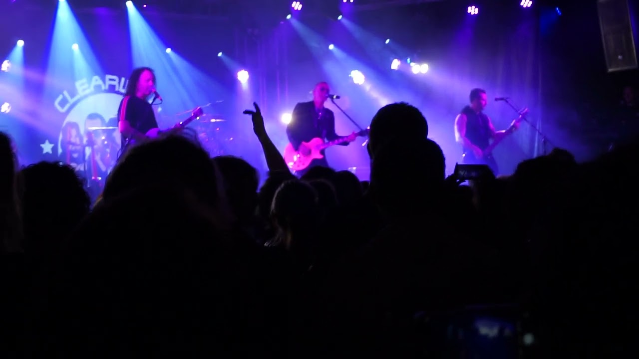 Clearway LIVE @ Bridgeway Hotel - In These Arms - Bon Jovi  (cover)
