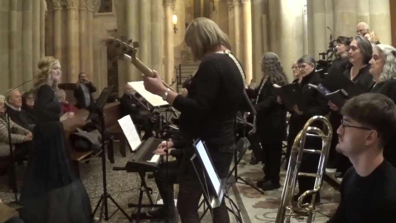 I wonder as I wander- Music by: Appalachian's Christmas Carol transcripta por J.J.Niles