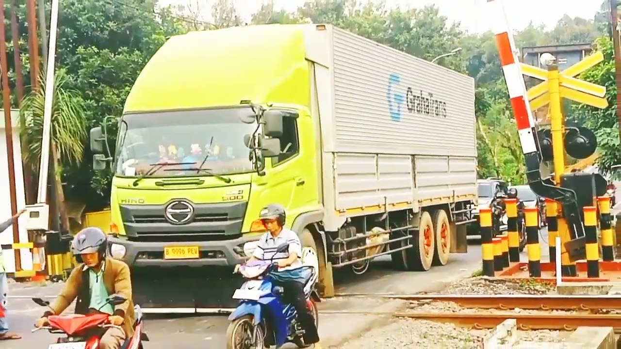 Pantowan di palang pintu alat darat truck hino truck UD Quester bus Basuri DLL ya #palangpi ntu #fyp