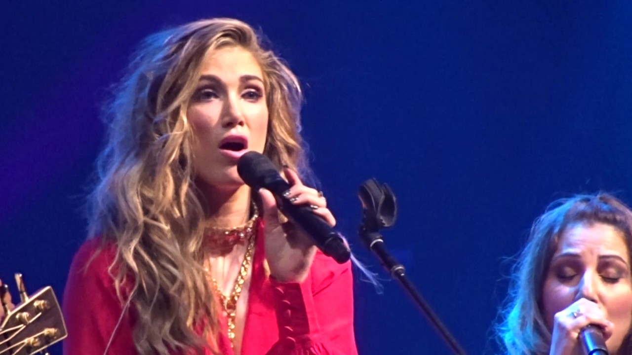 Delta Goodrem - Encore live Canberra 29/10/16