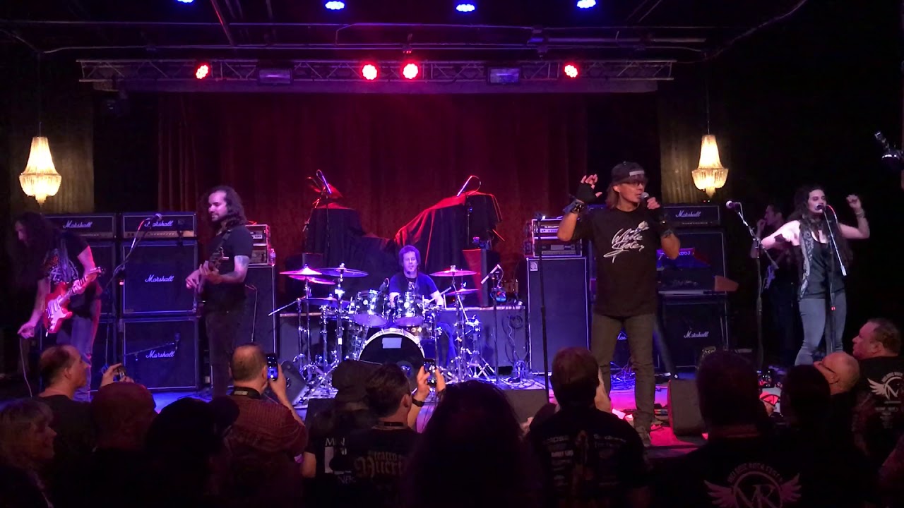 Gary Brandon (White Sister) - Love Don't Make It Right at Melodic Rock Fest 5 in Chicago May 6, 2018