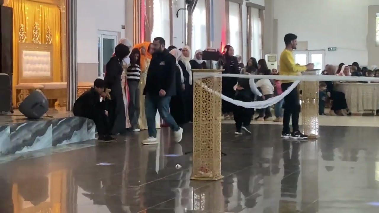Siverek dizo halayı  SARAY DÜĞÜN SALONU