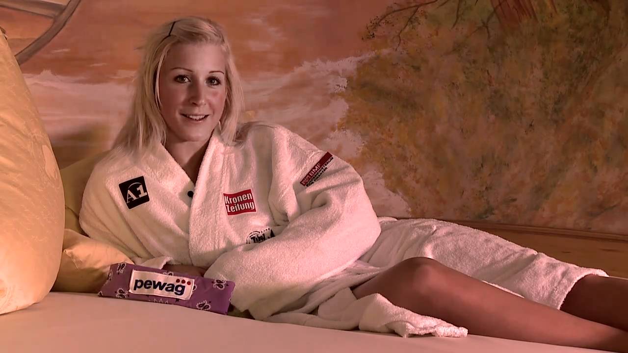 Alpiner Skiweltcup: Eva-Maria Brem ganz relaxed