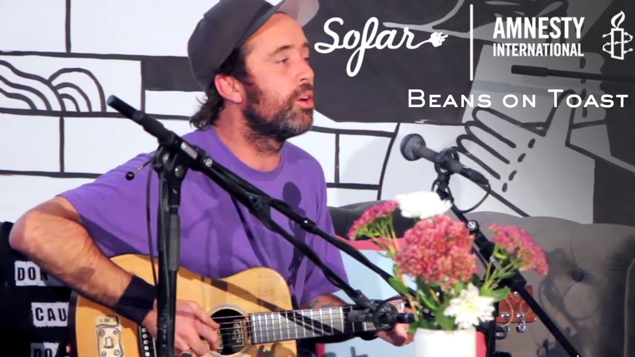 Beans on Toast - The Ignorant Englishman | Sofar Hamburg - GIVE A HOME 2017