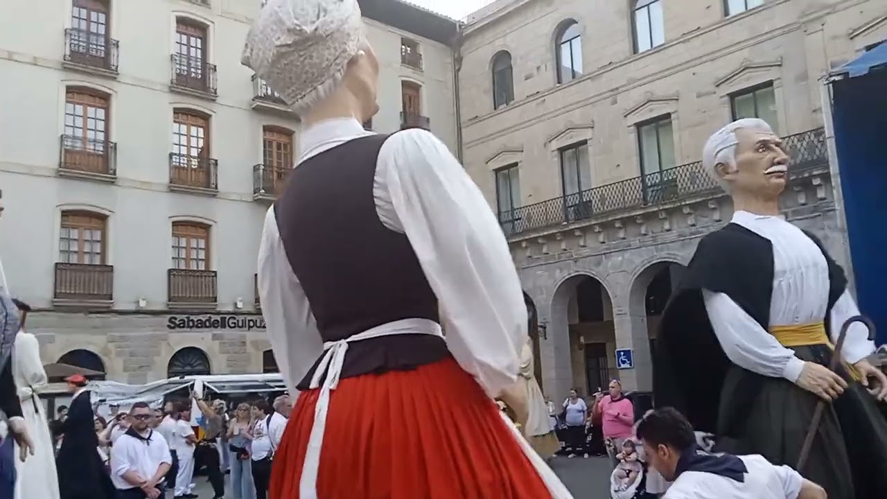 Vals final de todos los gigantes en los Pentecostés de Bergara ~ 27/05/2023