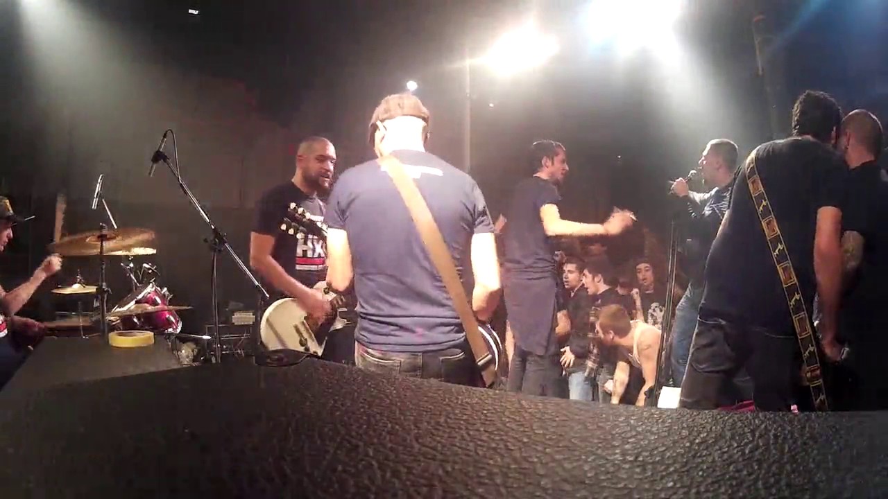 Bisonte 1312 No  Hay Futuro No Hay Esperanza,14/01/2017 Riot Fest Barcelona