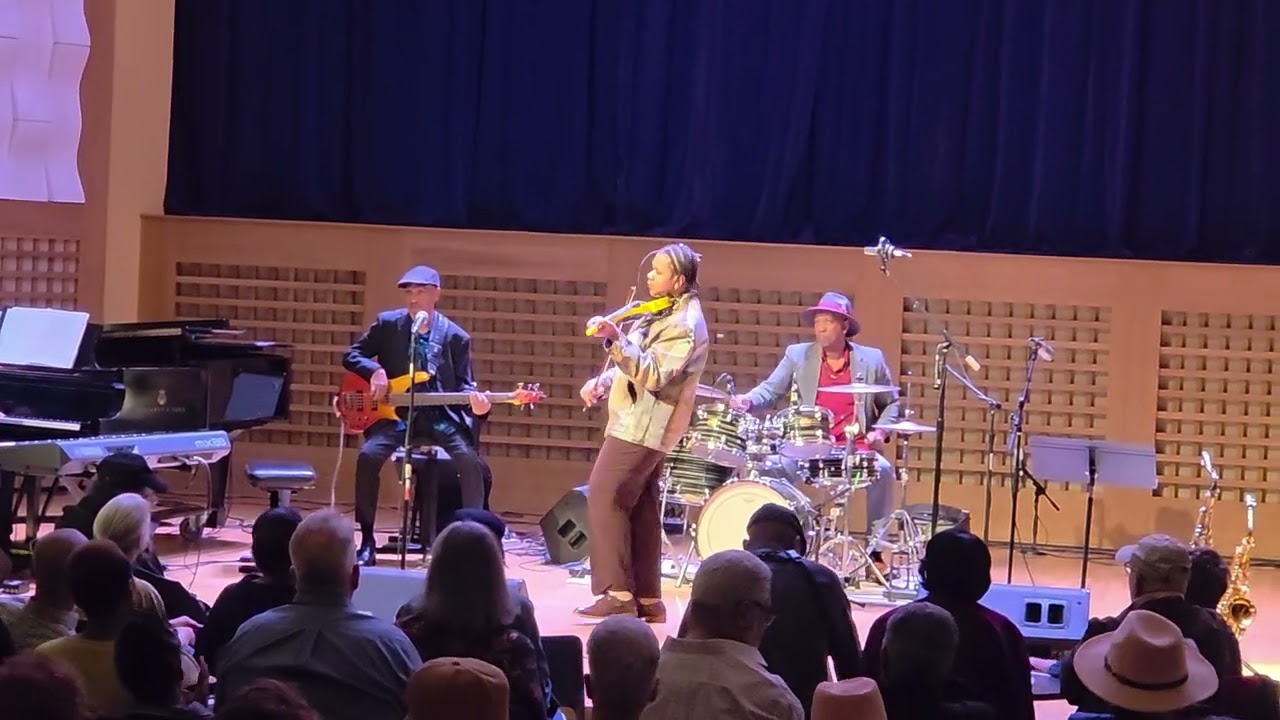 Violinist Cortes Ward (musical guest) with Jazz Vocalist Sharon Martin 