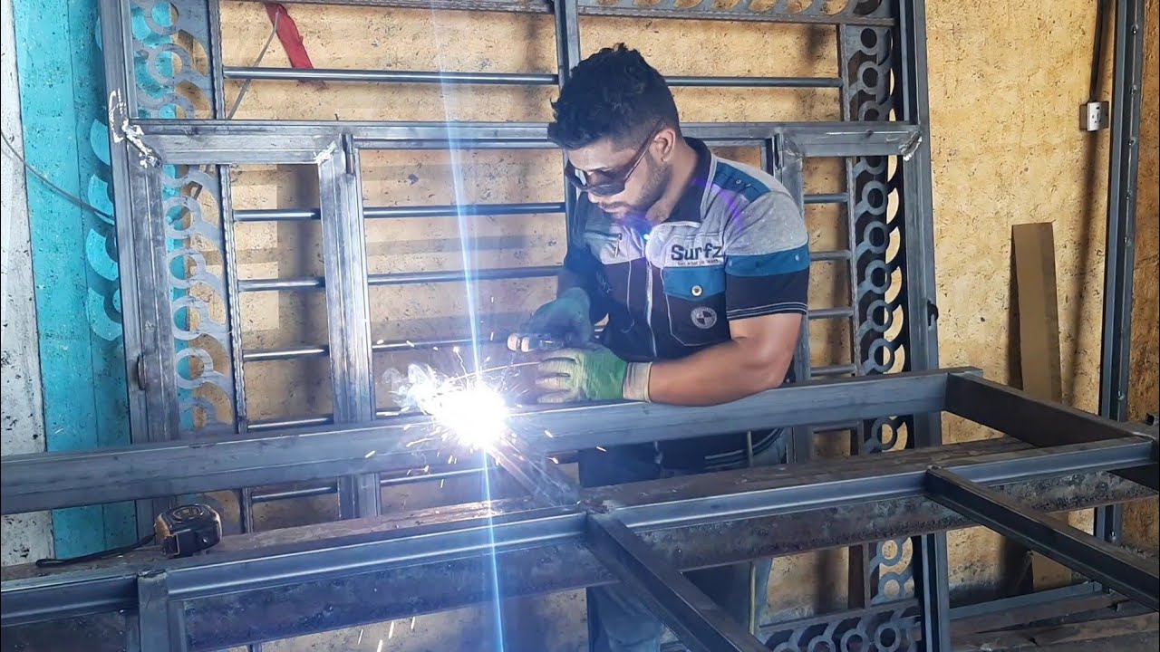 كيفية صناعة الشبابيك العراقيه بتفاصيل دقيقه