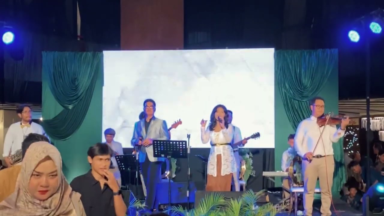 Maliq N The Essential - Dia  | Cover by Simfoni Entertainment