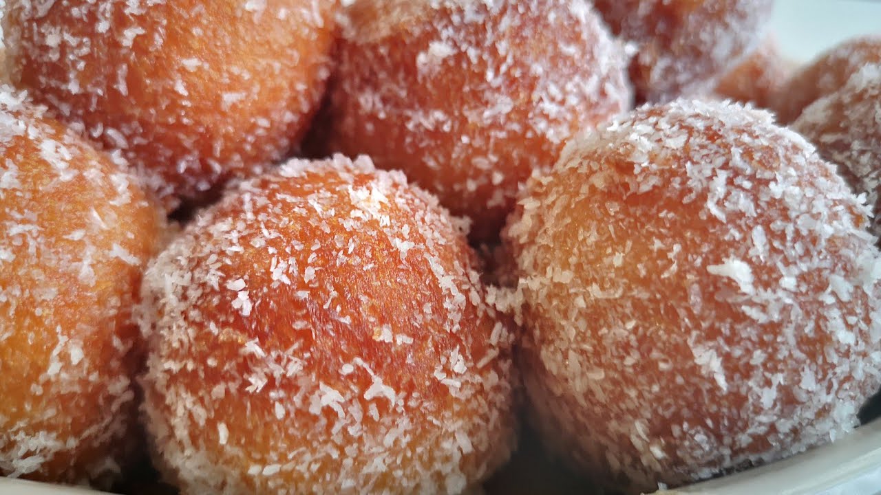 Bollas / Drop doughnuts /Cape Malay Cooking /Cape Town.