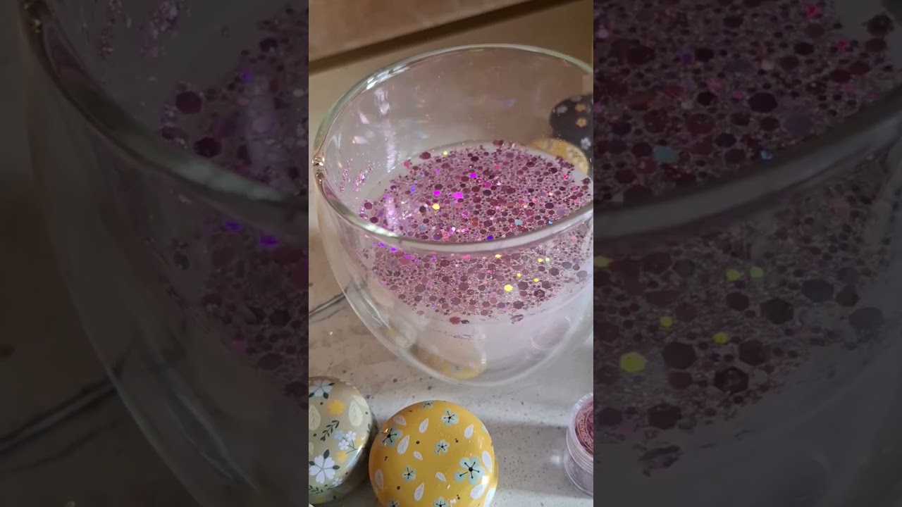 Свеча в воде🥳 эксперимент #свечи #candle #гипсовыеизделия #декордлядома #handmade #творчество