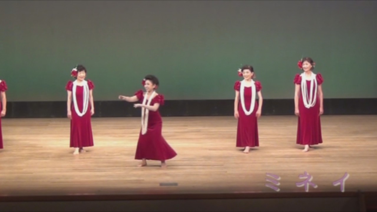 フラ「ミネイ」第13回歌と踊りの祭典　あやめ政子（佐藤政子）