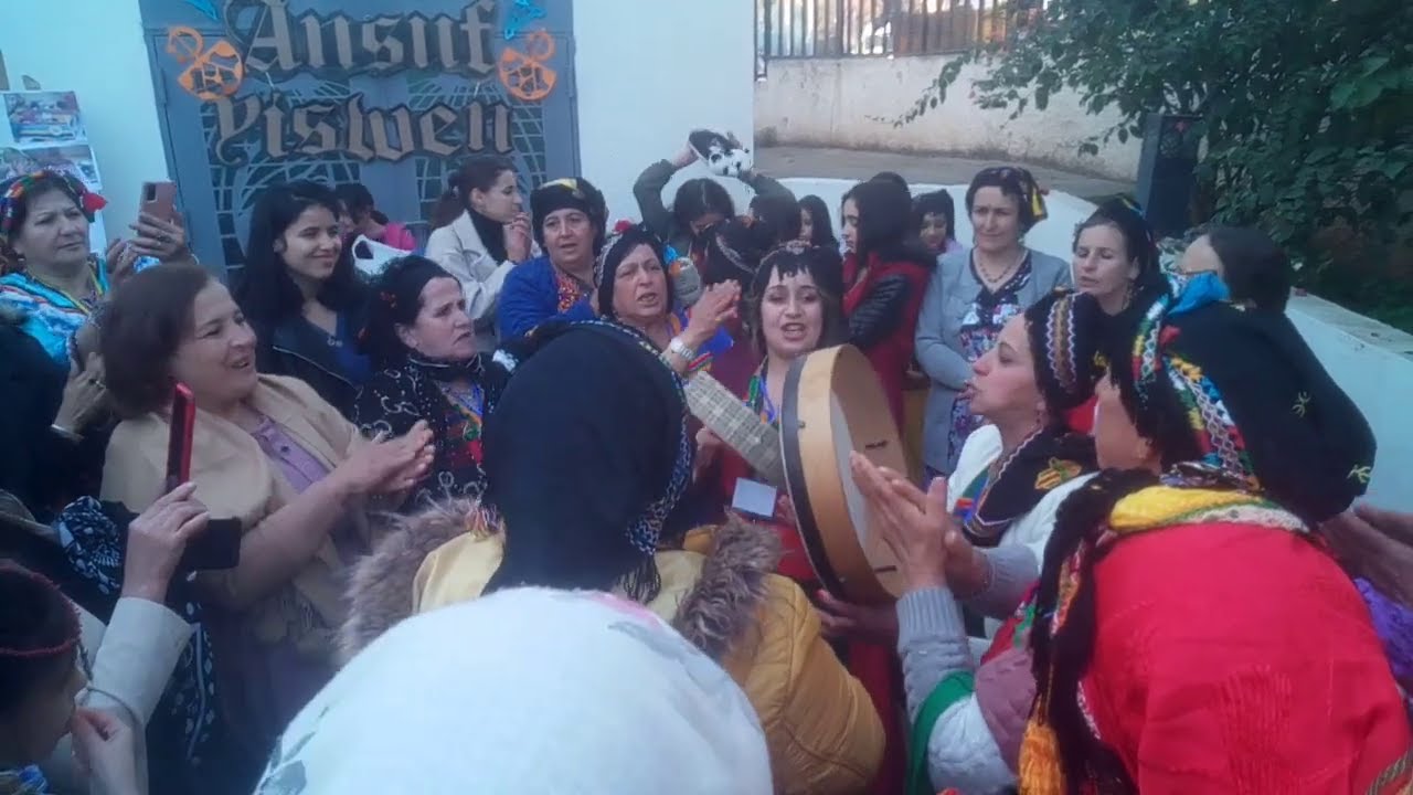 Très Belle Chanson Kabyle , Urar Lkhalath , Tizi Ouzou