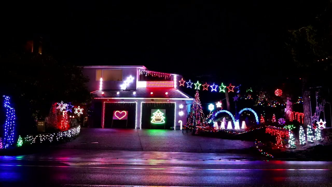 2025 Christmas Light Show - Music Mix