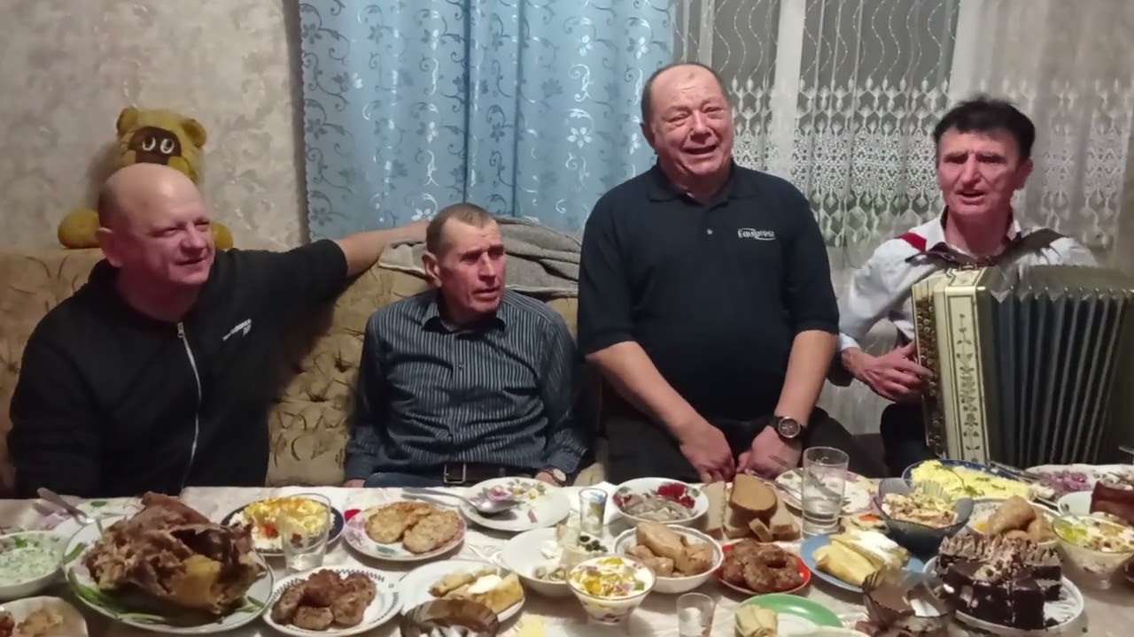 *** ОЙ ВИЙДИ ОКСАНО, ОЙ ВИЙДИ КОХАНА ......***