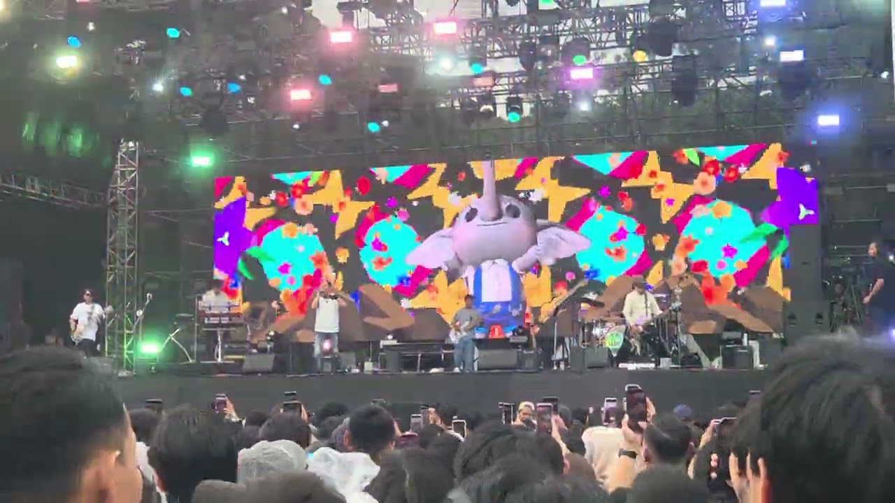 KKBB Festival....Stadiun MADYA SENAYAN LIVE WALI