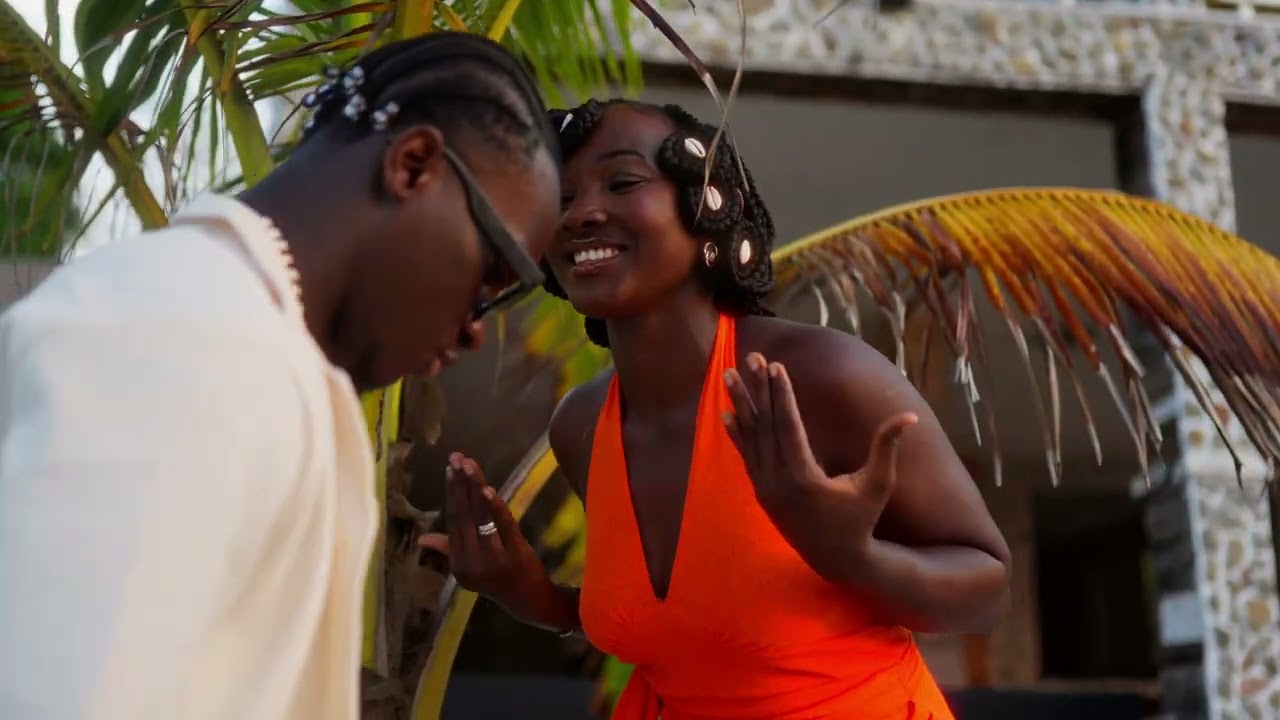 AK - Tèmè (ft King Alasko)[Clip Officiel]